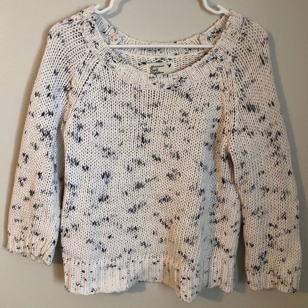 A&E knit 3/4 sweater